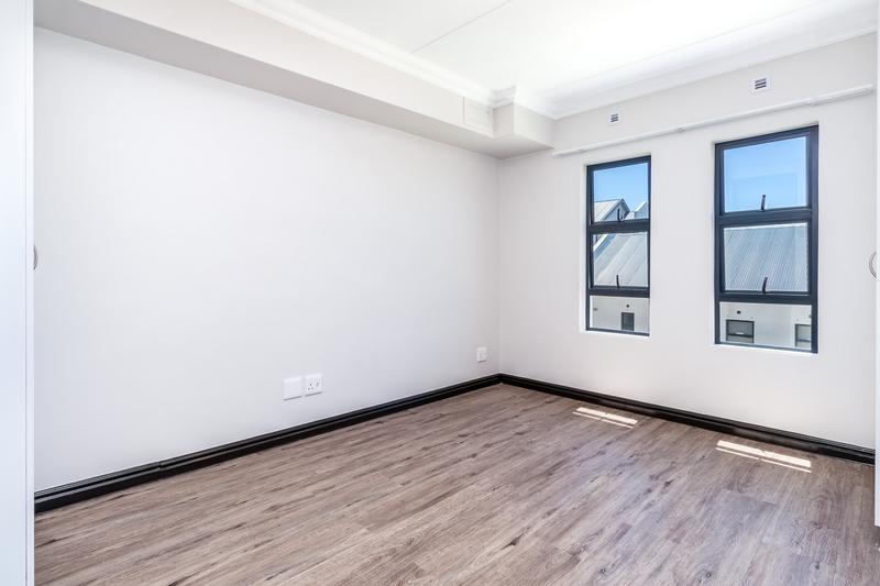 2 Bedroom Property for Sale in Buhrein Western Cape